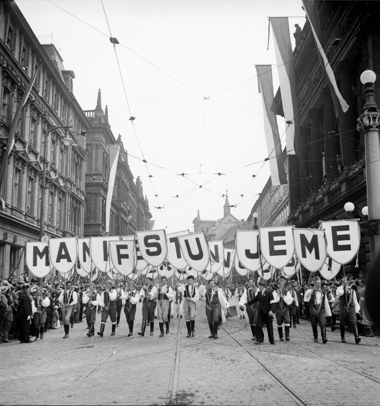 Manifestujeme